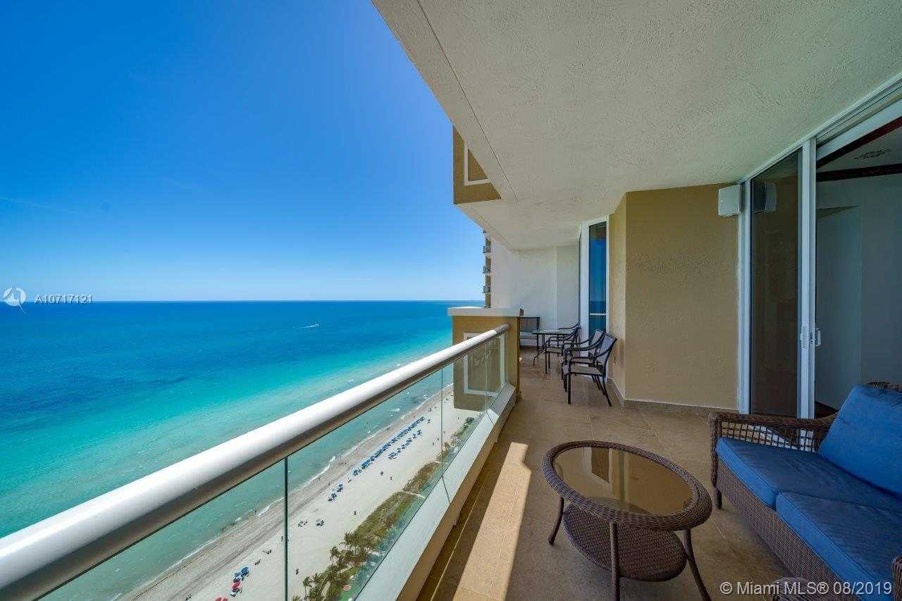 Small Image of 17875 Collins Ave, Sunny Isles Beach, FL 33160, USA Number 2