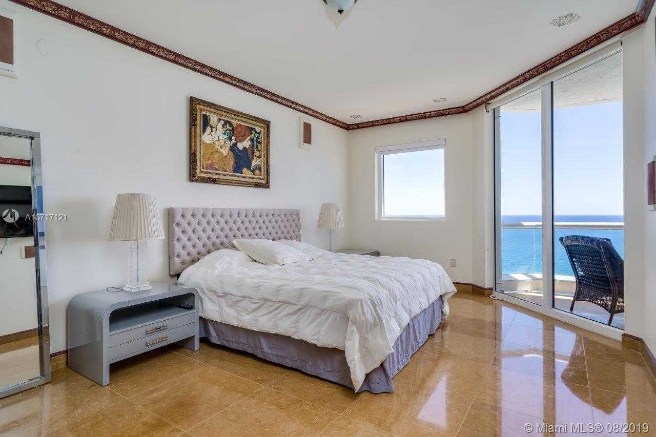 Small Image of 17875 Collins Ave, Sunny Isles Beach, FL 33160, USA Number 25