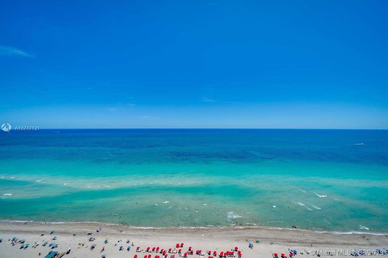 Small Image of 17875 Collins Ave, Sunny Isles Beach, FL 33160, USA Number 6
