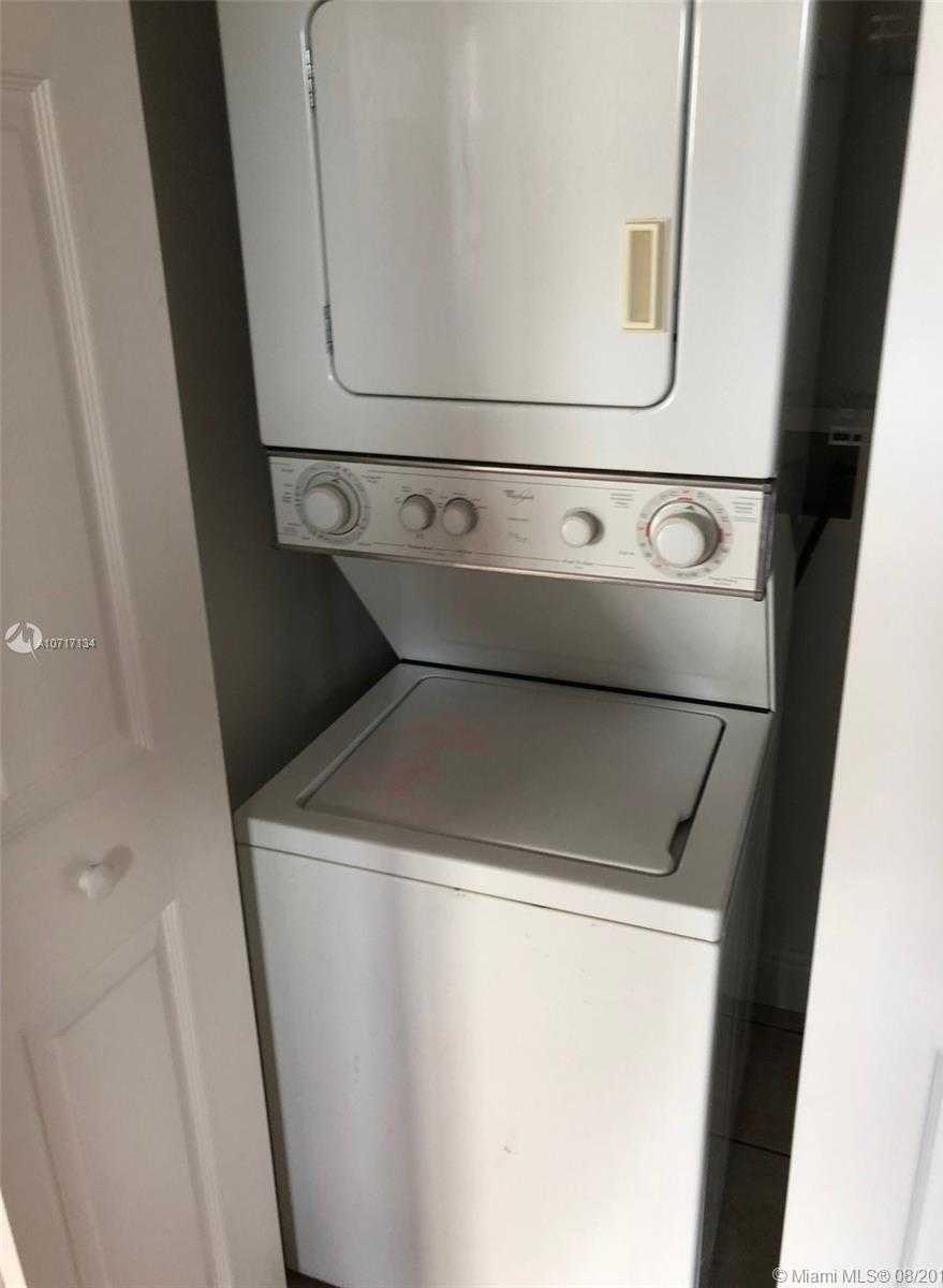 Small Object Image