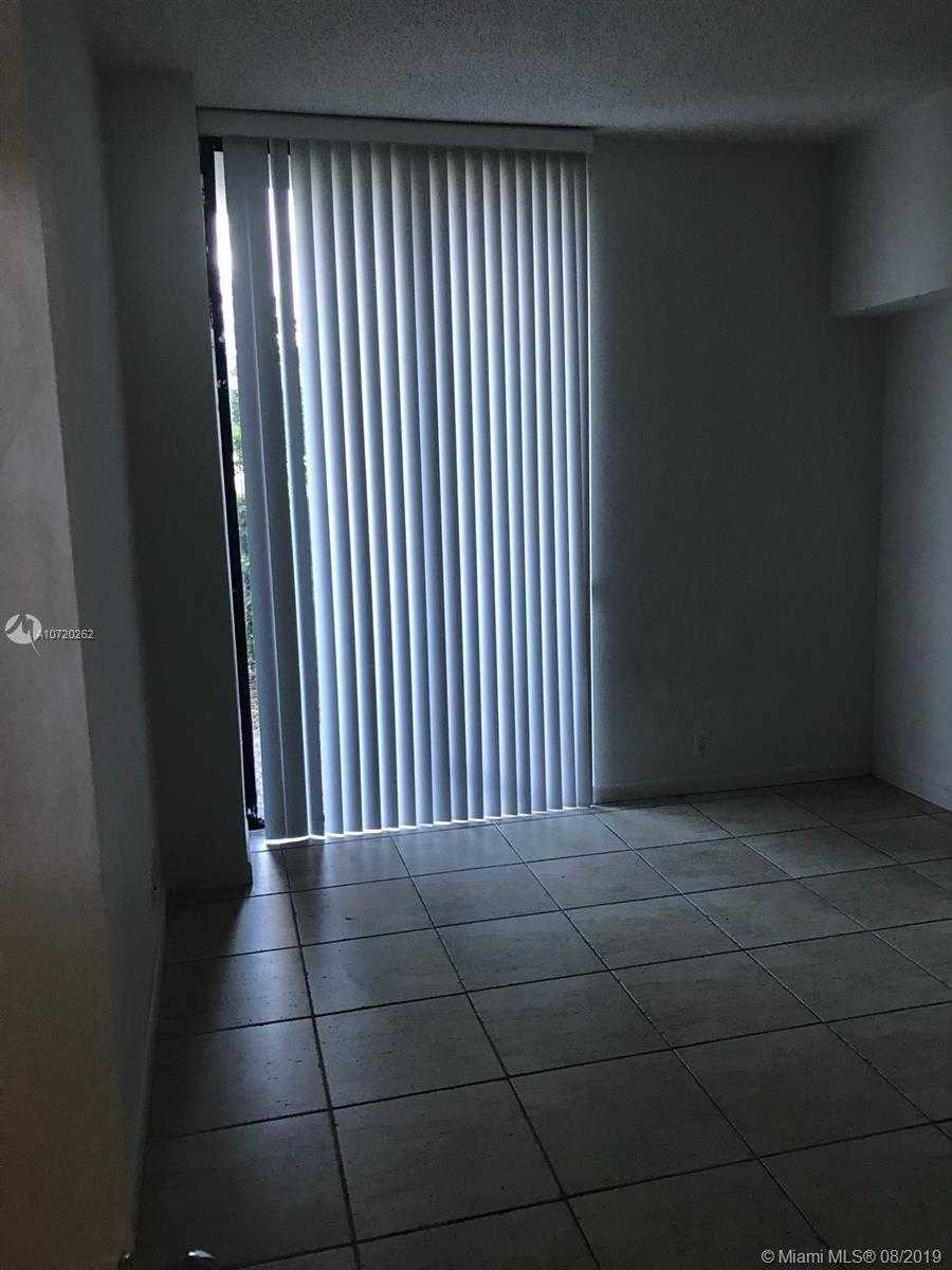 Small Image of 3300 NE 191st St, Aventura, FL 33180, USA Number 8