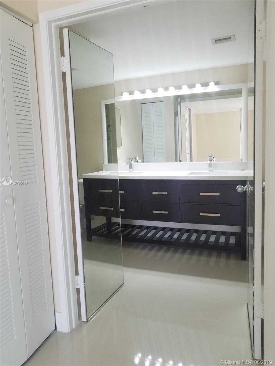 Small Image of 3300 NORTH EAST 192ND ST #1207, Aventura Number 18