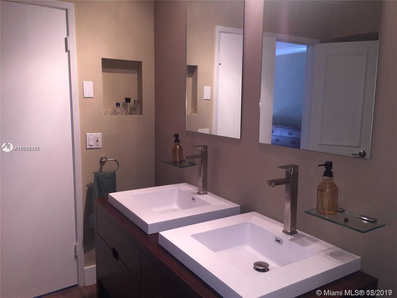 Small Image of 19195 MYSTIC POINTE DR #3006, Aventura Number 12