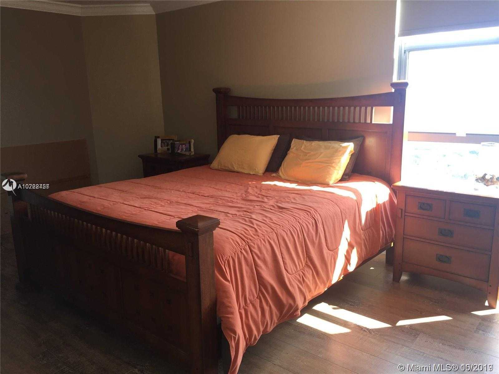 Small Image of 19195 MYSTIC POINTE DR #3006, Aventura Number 14