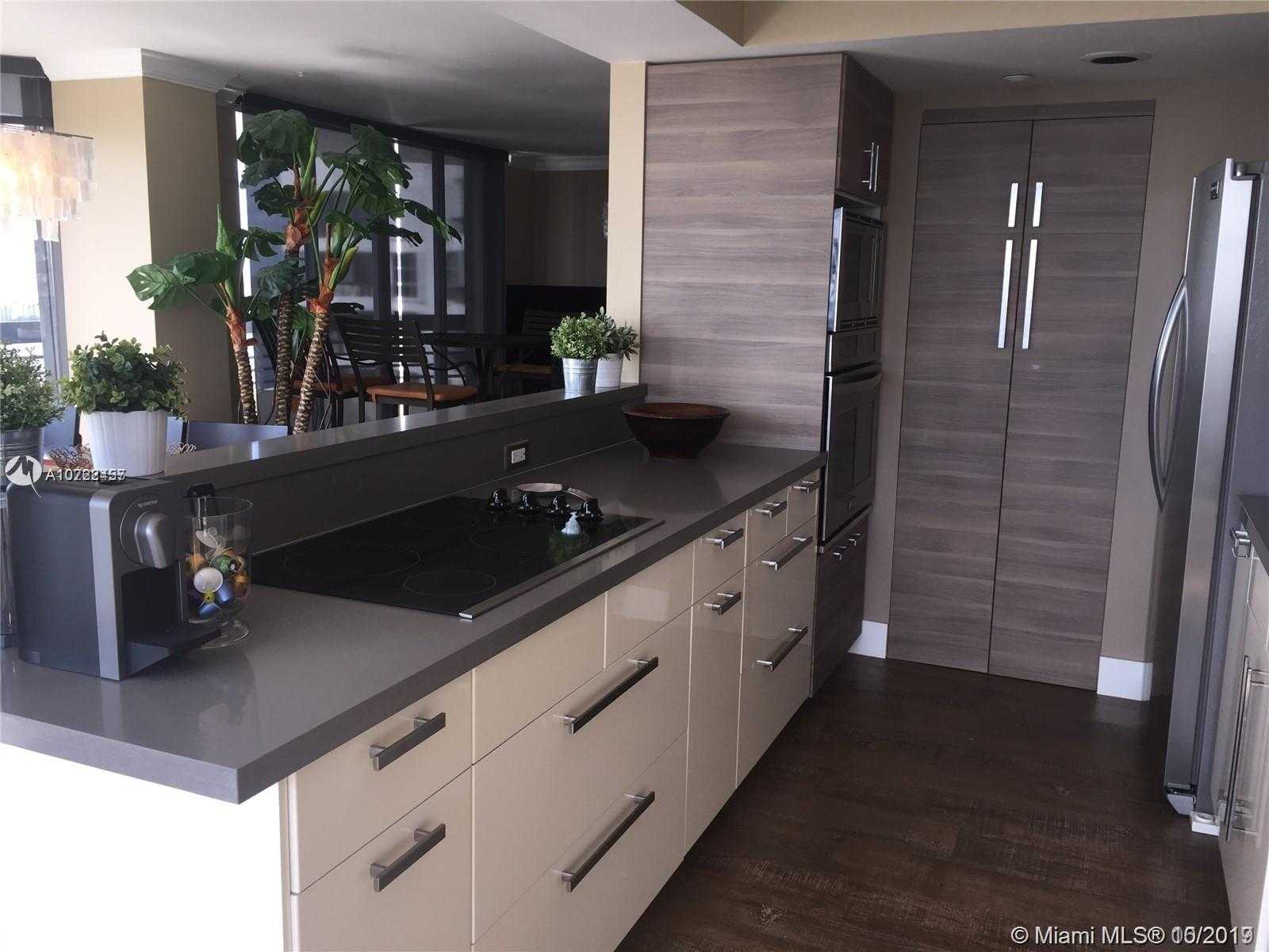 Small Image of 19195 MYSTIC POINTE DR #3006, Aventura Number 7