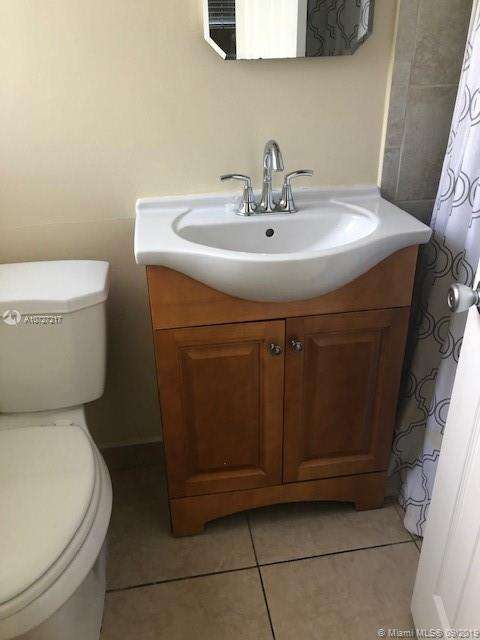 Small Object Image