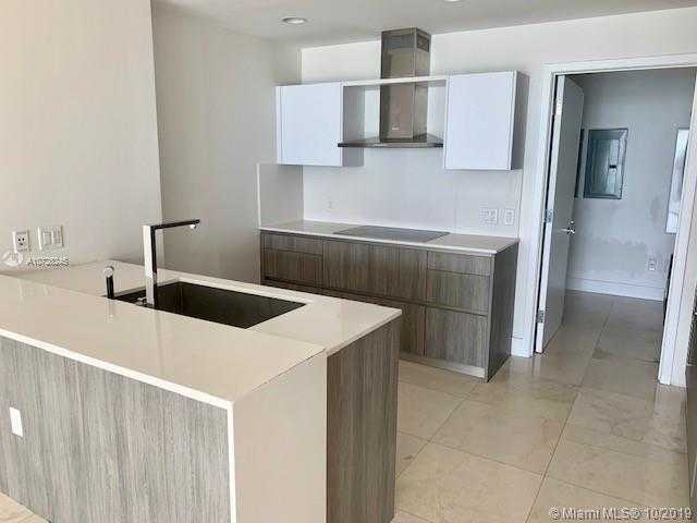 Small Image of 360 OCEAN DR #203S, Key Biscayne Number 3