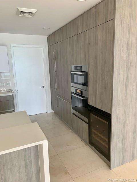 Small Image of 360 OCEAN DR #203S, Key Biscayne Number 4
