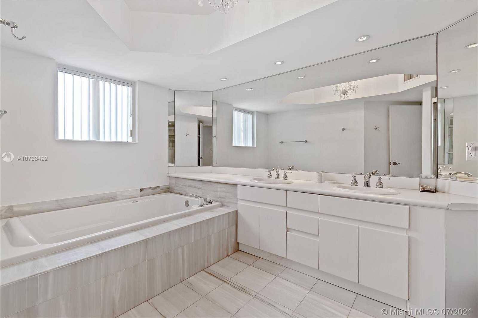 Small Image of 16425 COLLINS AVE #318, Sunny Isles Beach Number 24