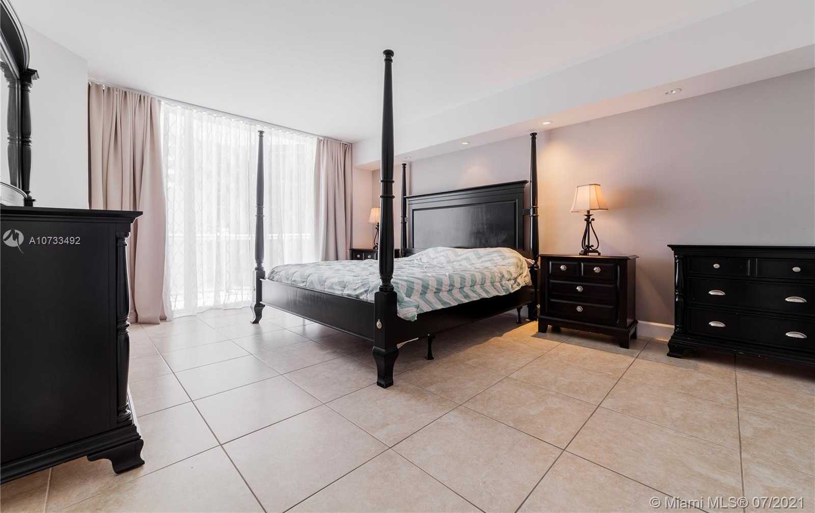 Small Image of 16425 COLLINS AVE #318, Sunny Isles Beach Number 31