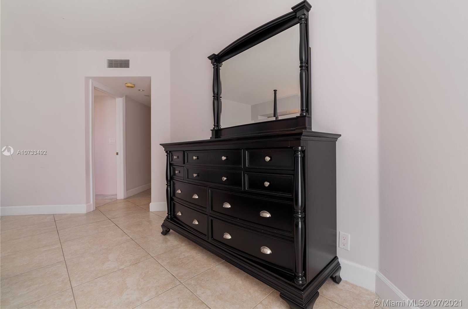 Small Image of 16425 COLLINS AVE #318, Sunny Isles Beach Number 35