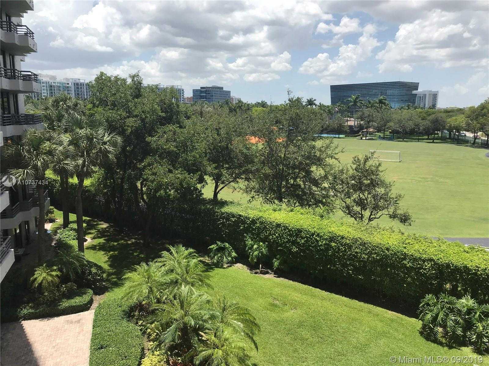 Small Image of 3300 NORTH EAST 191ST ST #404, Aventura Number 7
