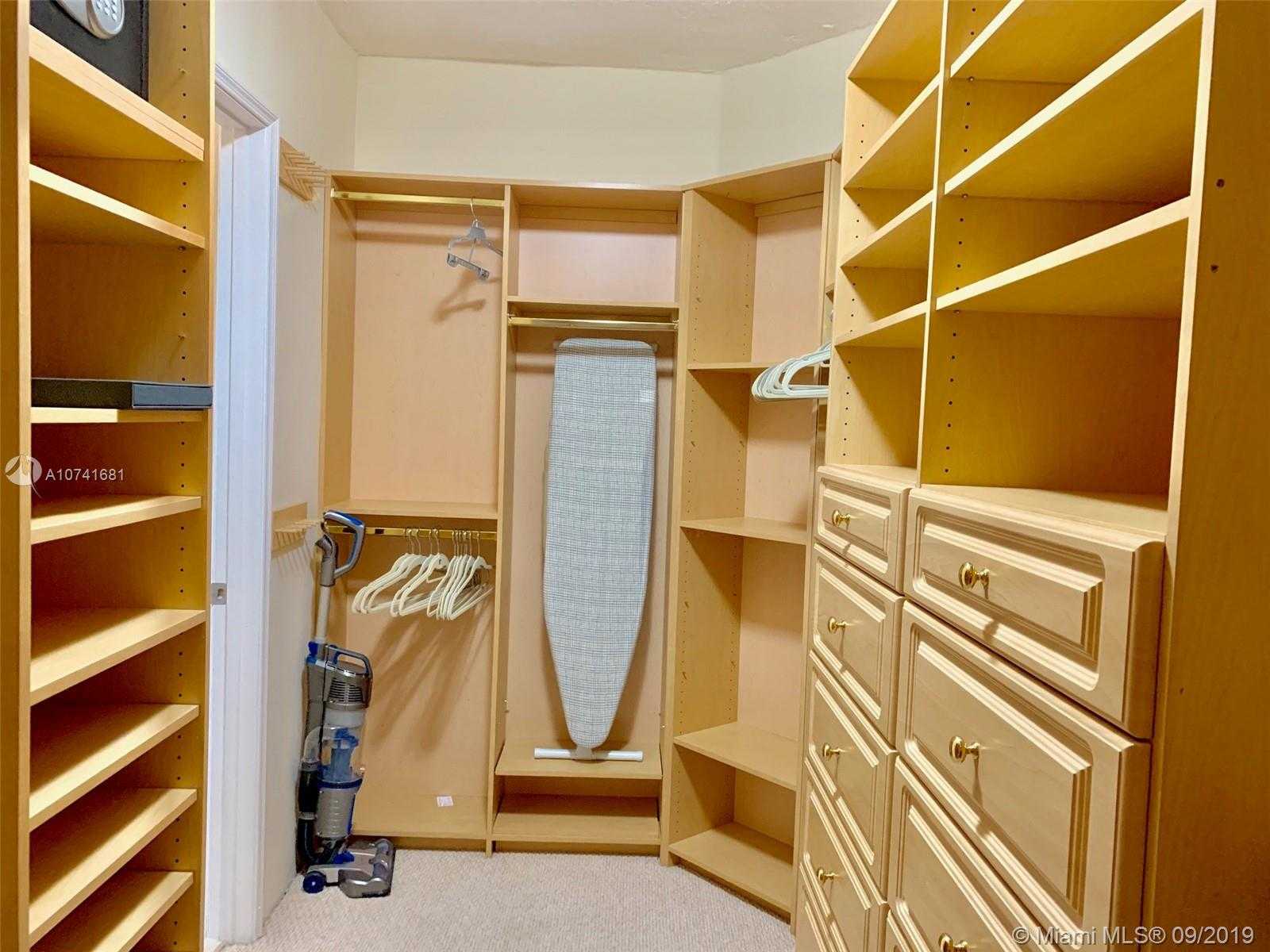 Small Image of 17555 COLLINS AVE #3202, Sunny Isles Beach Number 36