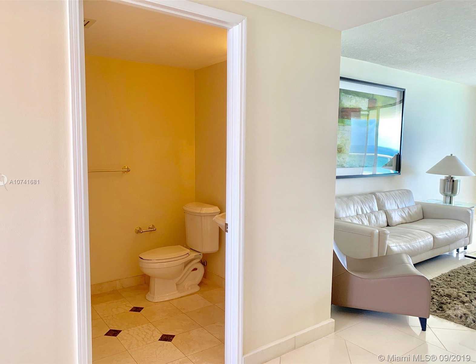 Small Image of 17555 COLLINS AVE #3202, Sunny Isles Beach Number 47