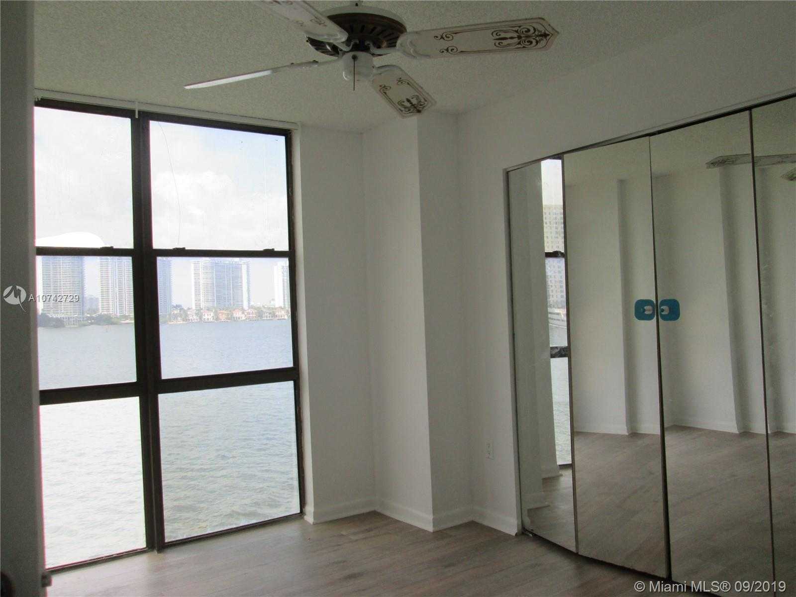 Small Image of 17500 NORTH BAY RD #S405, Sunny Isles Beach Number 11