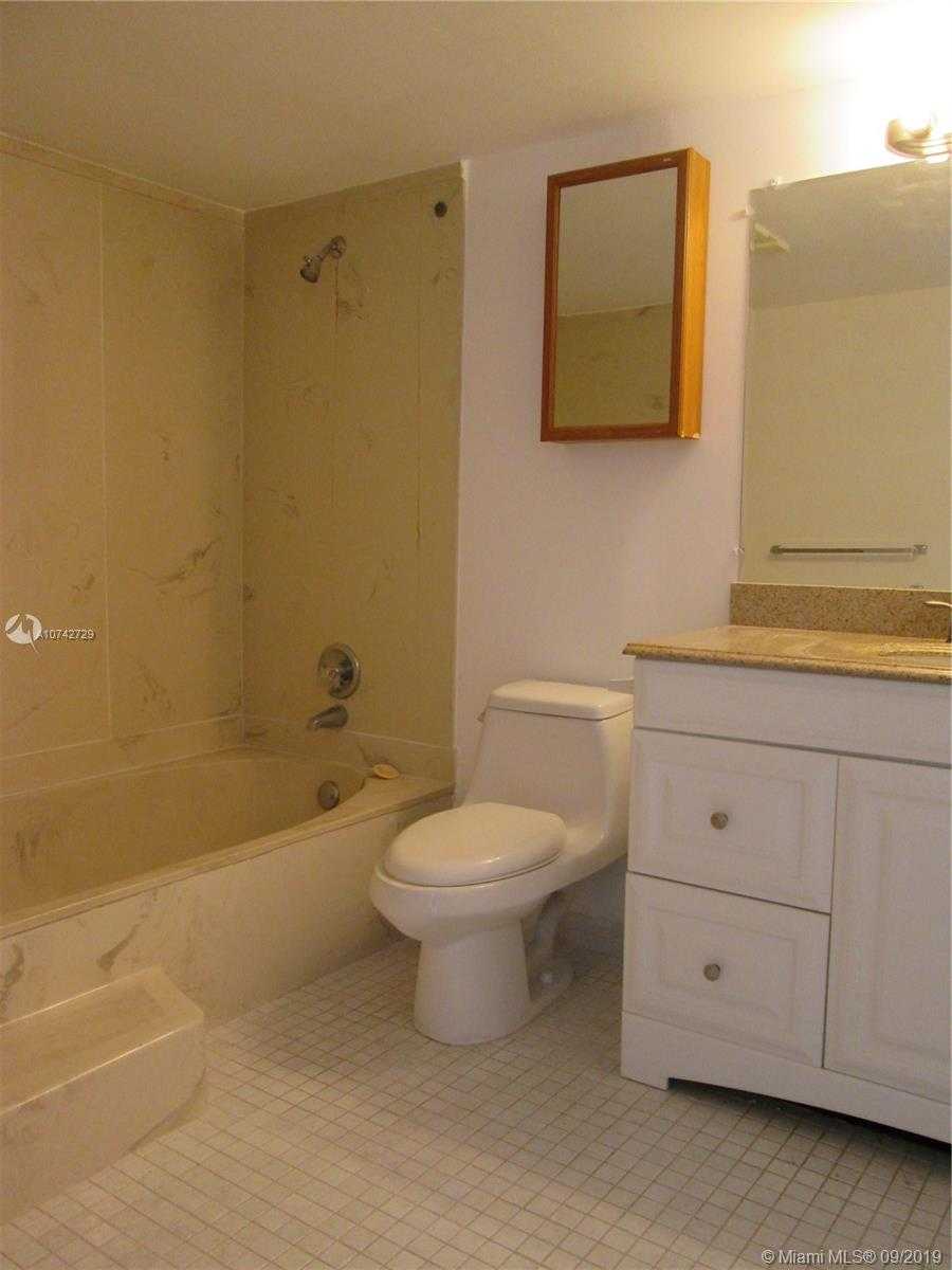 Small Image of 17500 NORTH BAY RD #S405, Sunny Isles Beach Number 17