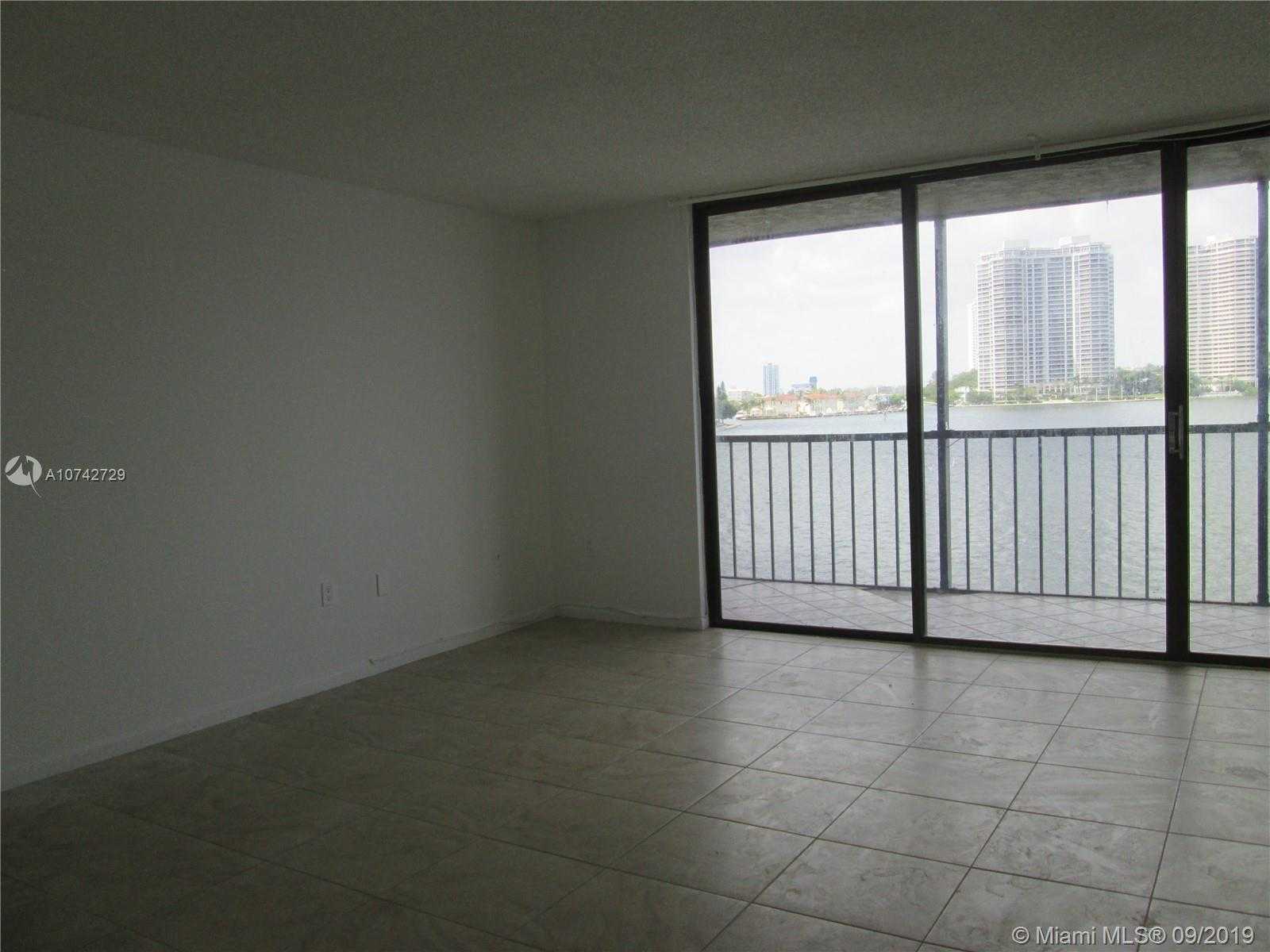 Small Image of 17500 NORTH BAY RD #S405, Sunny Isles Beach Number 5