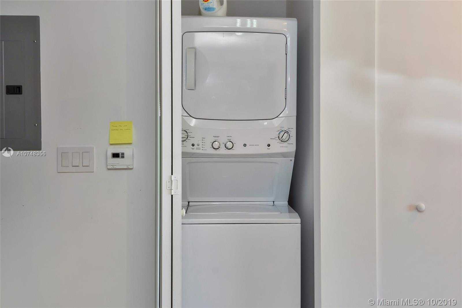 Small Object Image