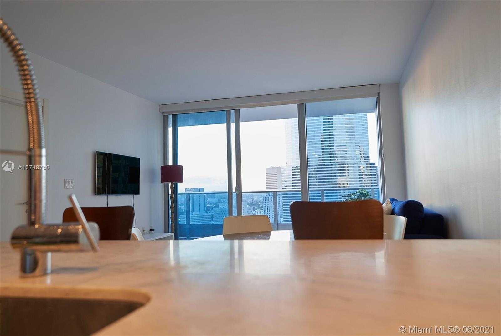 Small Image of 200 BISCAYNE BOULEVARD WAY #3312, Miami Number 2
