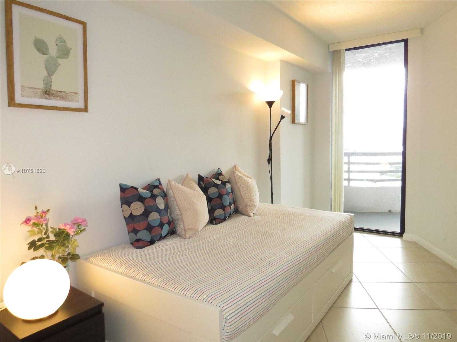 Small Image of 3300 NORTH EAST 191ST ST #1516, Aventura Number 23