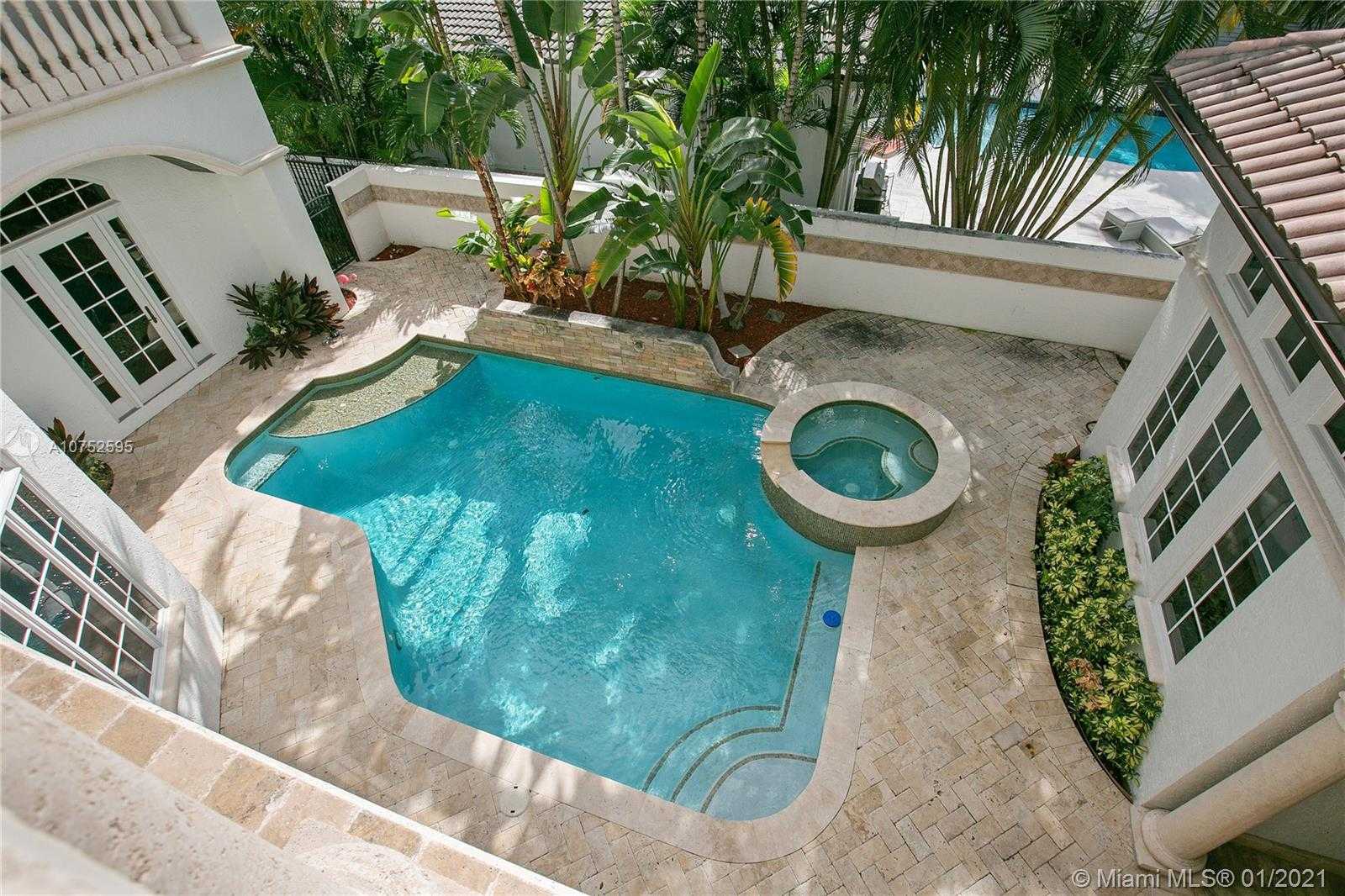 Small Image of 170 OCEAN BLVD, Golden Beach Number 22