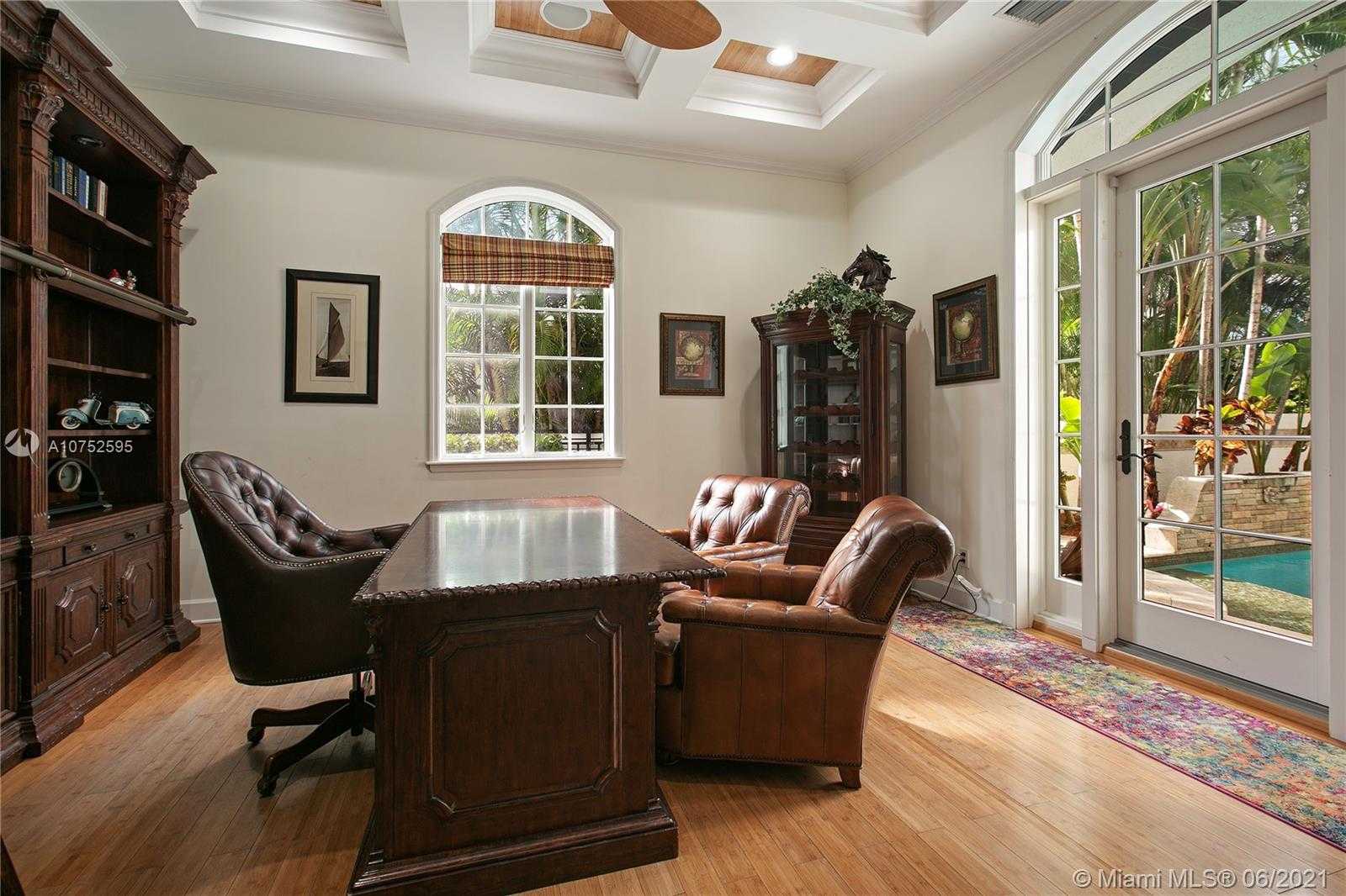 Small Image of 170 OCEAN BLVD, Golden Beach Number 25