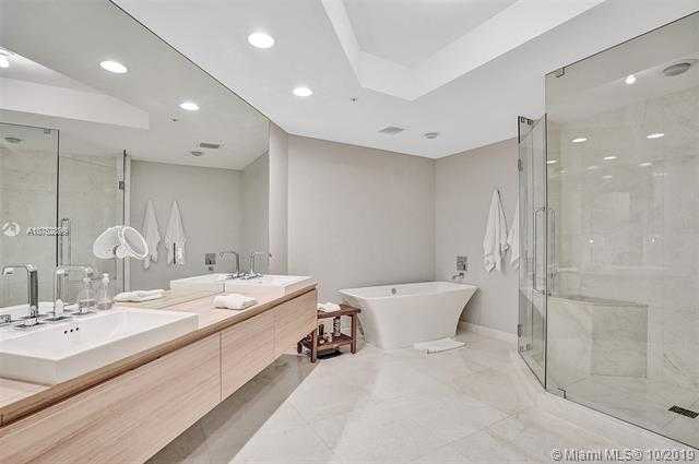 Small Image of 17111 EAST BISCAYNE BLVD #811, Aventura Number 22