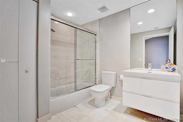 Small Image of 17111 EAST BISCAYNE BLVD #811, Aventura Number 24