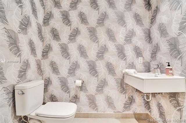 Small Image of 17111 EAST BISCAYNE BLVD #811, Aventura Number 25