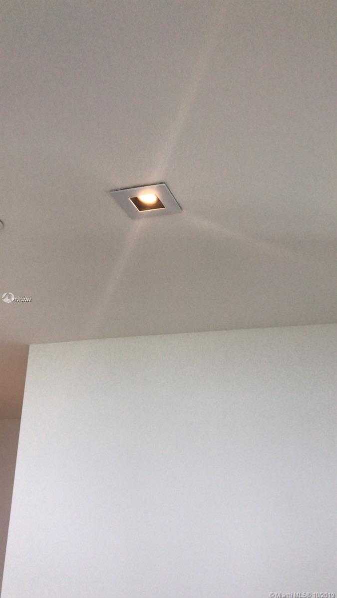 Small Object Image