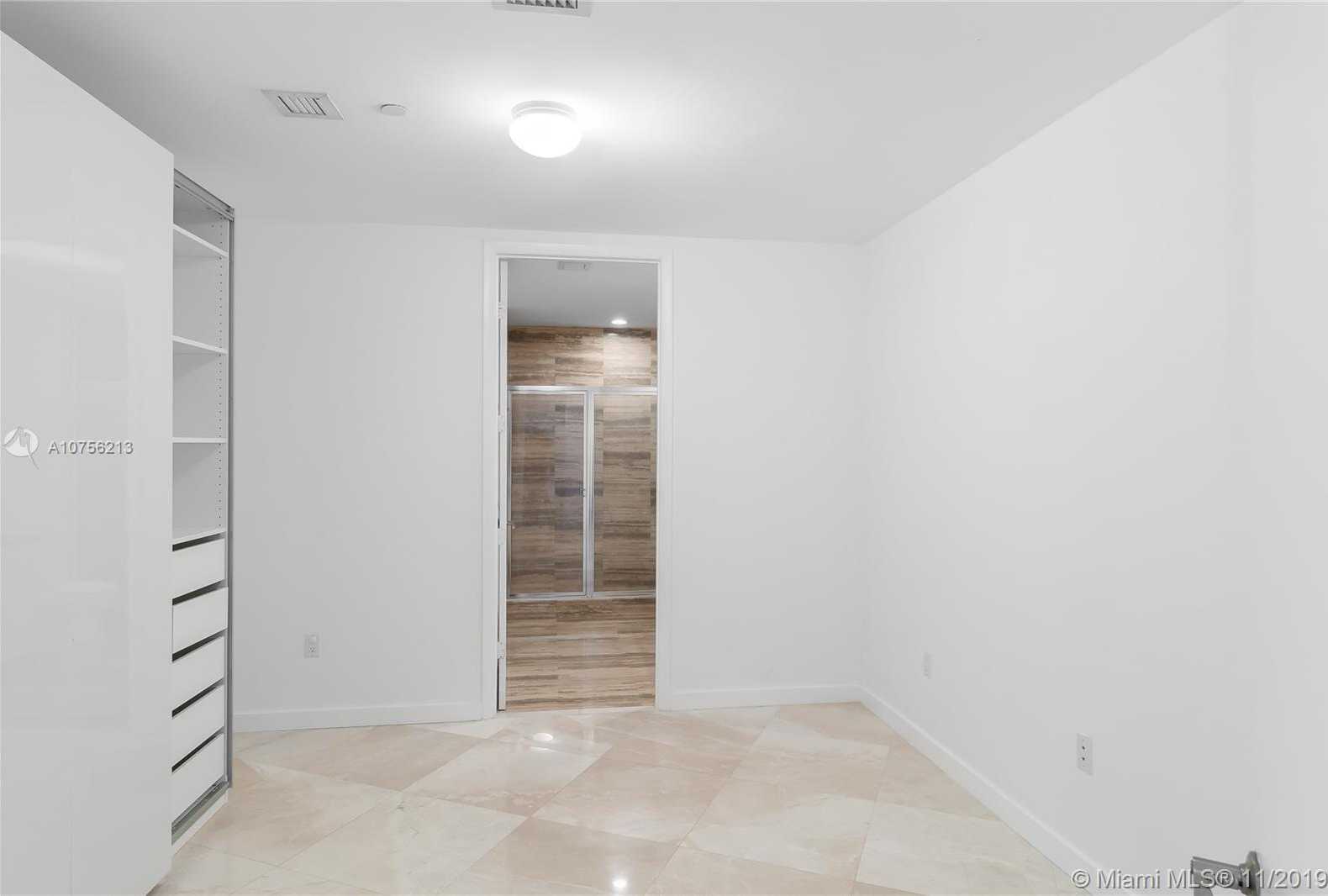 Small Image of 15901 COLLINS AVE #1003, Sunny Isles Beach Number 18