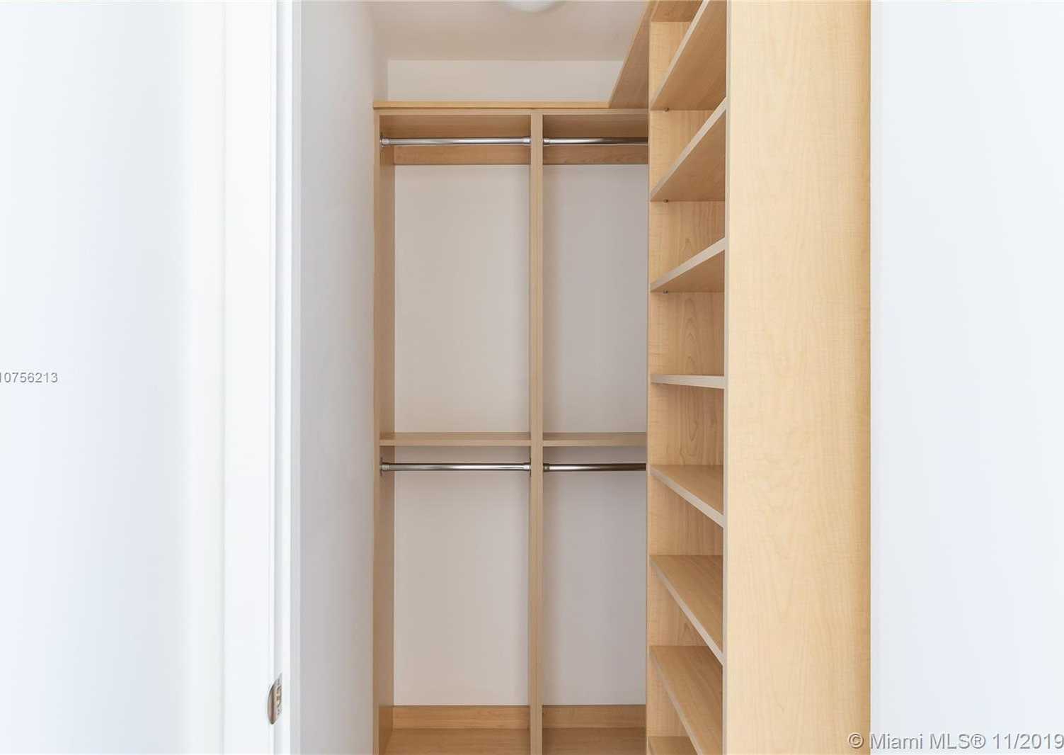 Small Image of 15901 COLLINS AVE #1003, Sunny Isles Beach Number 23