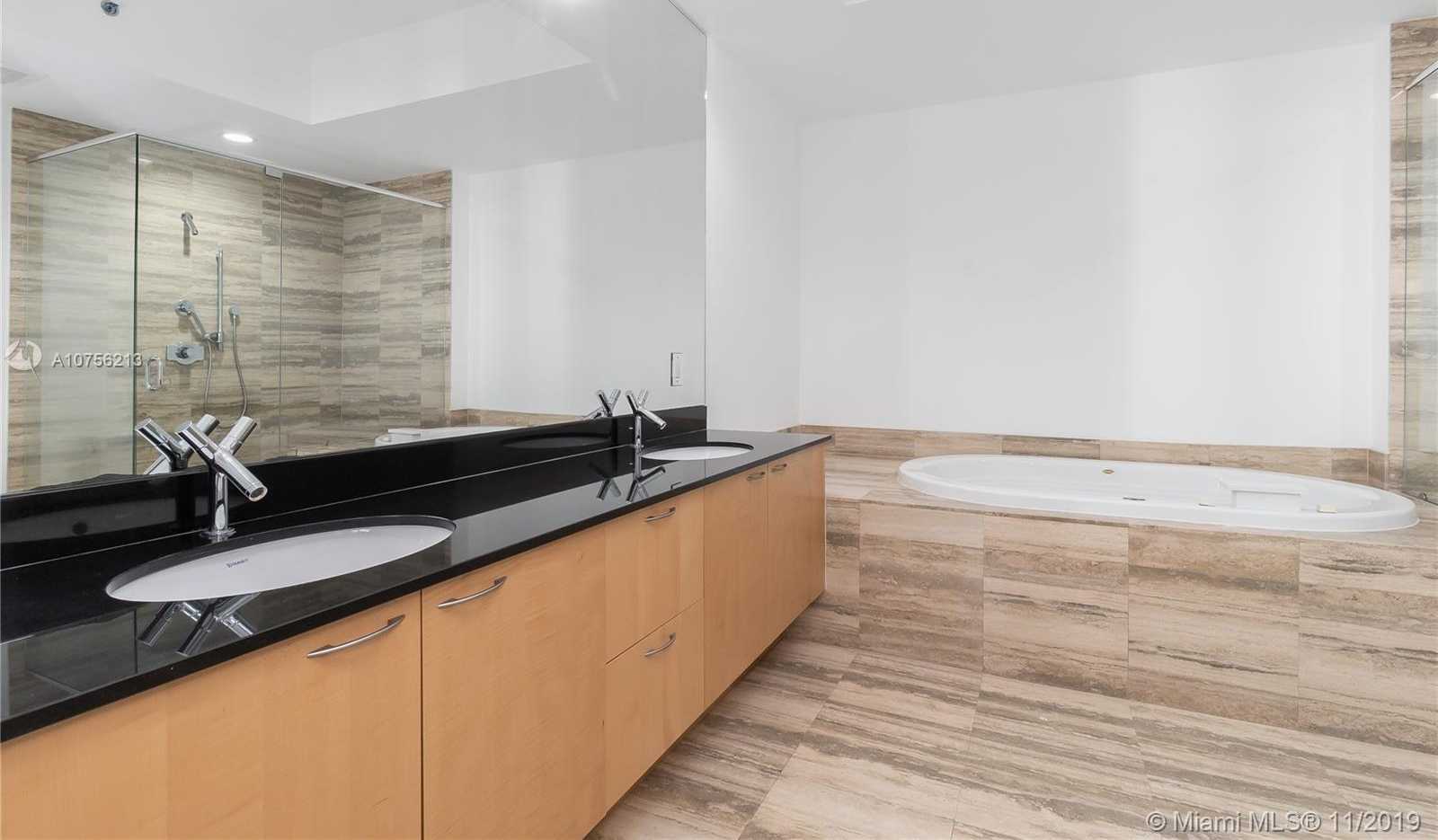 Small Image of 15901 COLLINS AVE #1003, Sunny Isles Beach Number 28