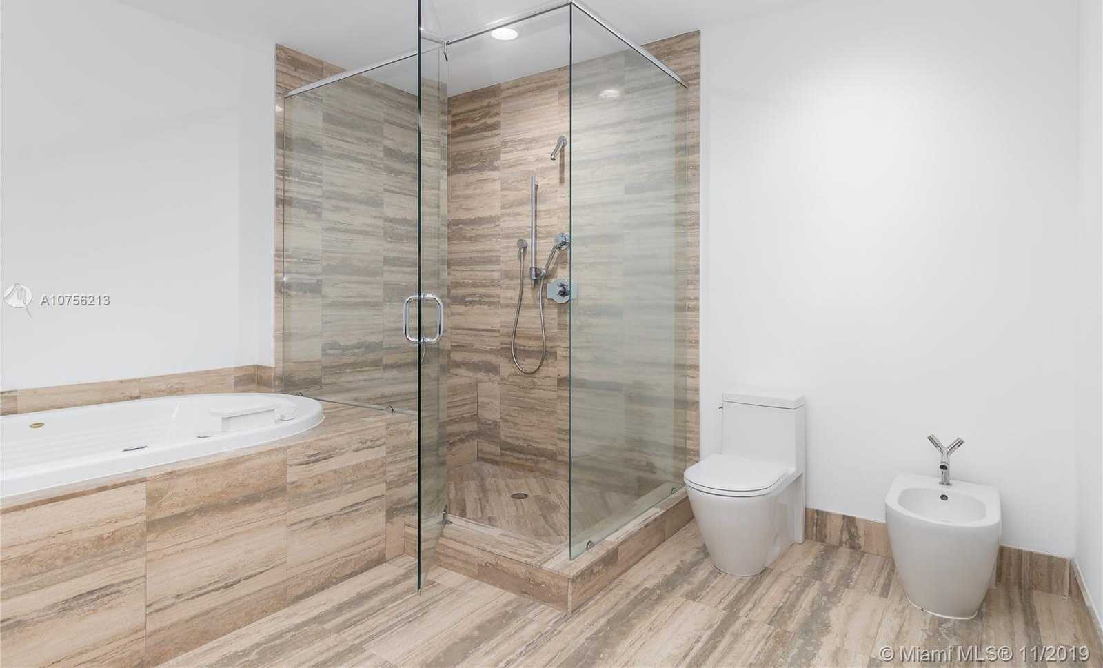 Small Image of 15901 COLLINS AVE #1003, Sunny Isles Beach Number 29