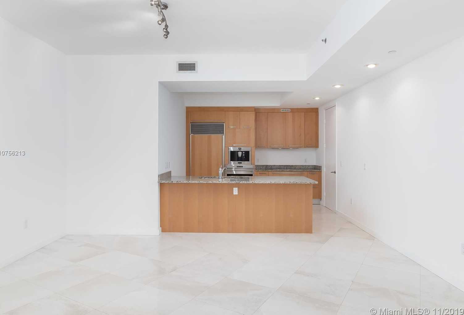 Small Image of 15901 COLLINS AVE #1003, Sunny Isles Beach Number 6
