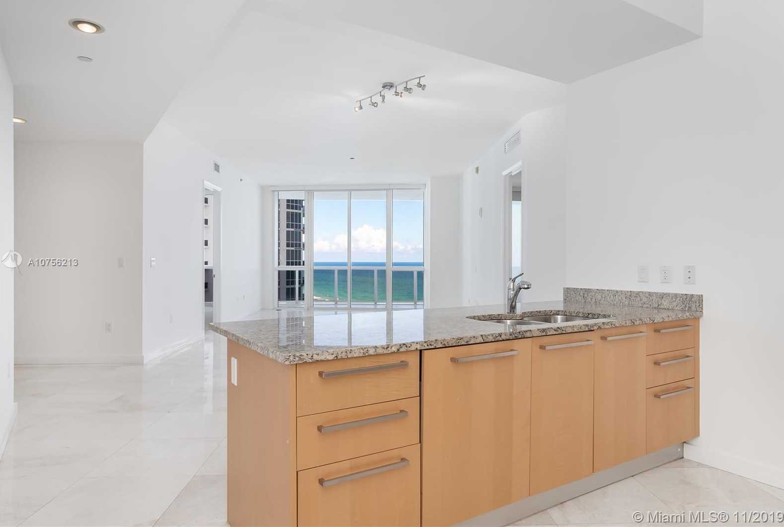 Small Image of 15901 COLLINS AVE #1003, Sunny Isles Beach Number 9