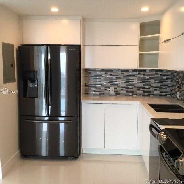 Small Image of 100 BAYVIEW DR #508, Sunny Isles Beach Number 5