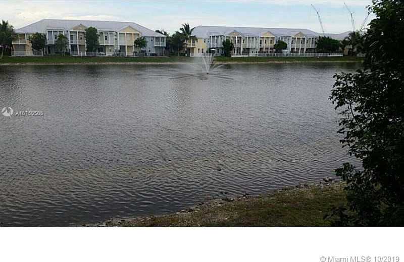 Small Image of 10799 NORTH WEST 75 ST, Doral Number 2