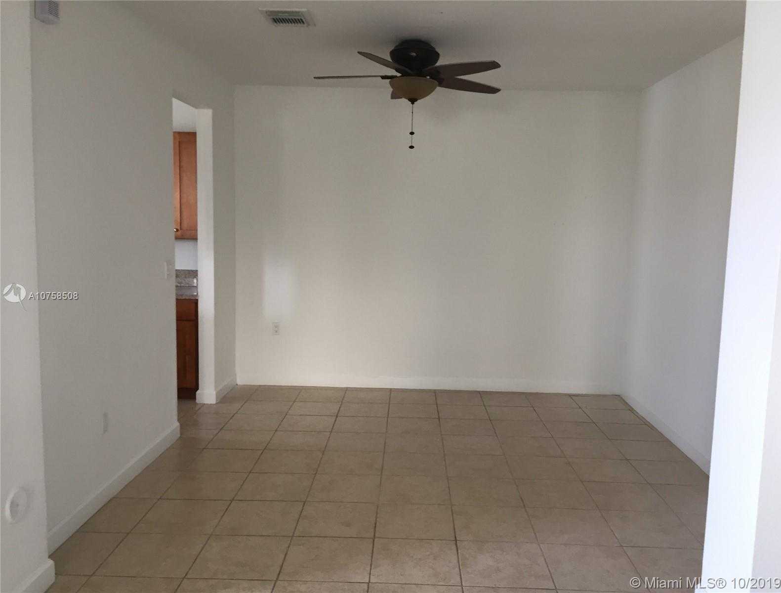 Small Image of 10799 NORTH WEST 75 ST, Doral Number 6