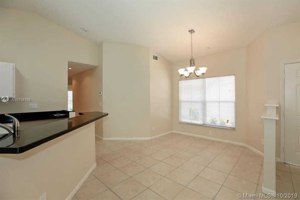Small Image of 254 NORTH WEST 207TH TER, Pembroke Pines Number 8