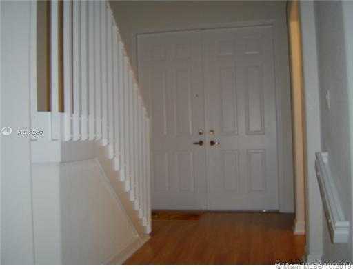 Small Object Image
