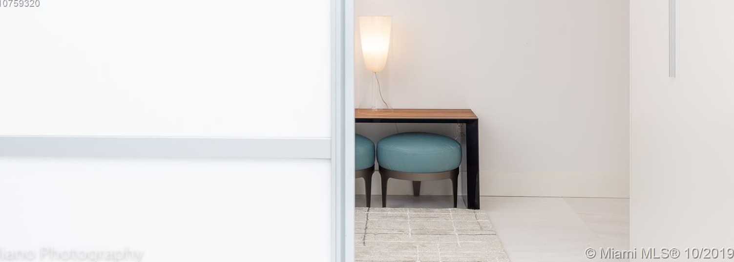 Small Object Image