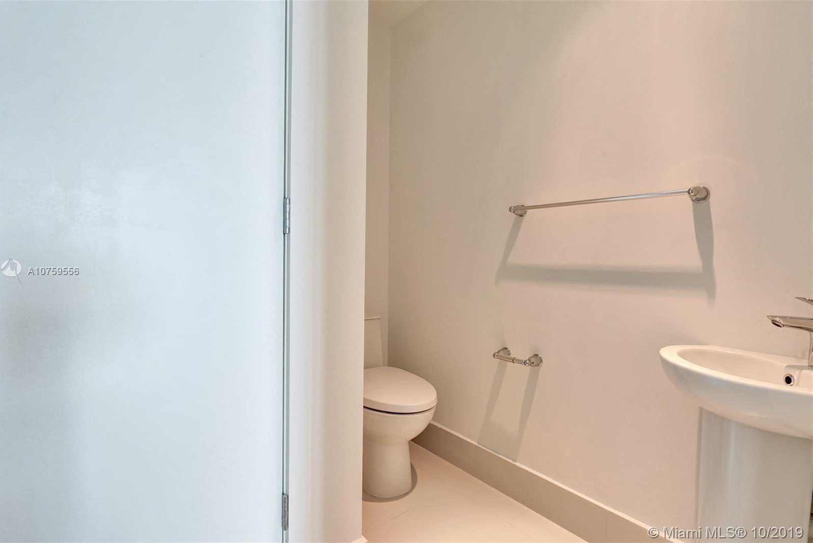 Small Image of 501 NE 31st St, Miami, FL 33137, USA Number 15