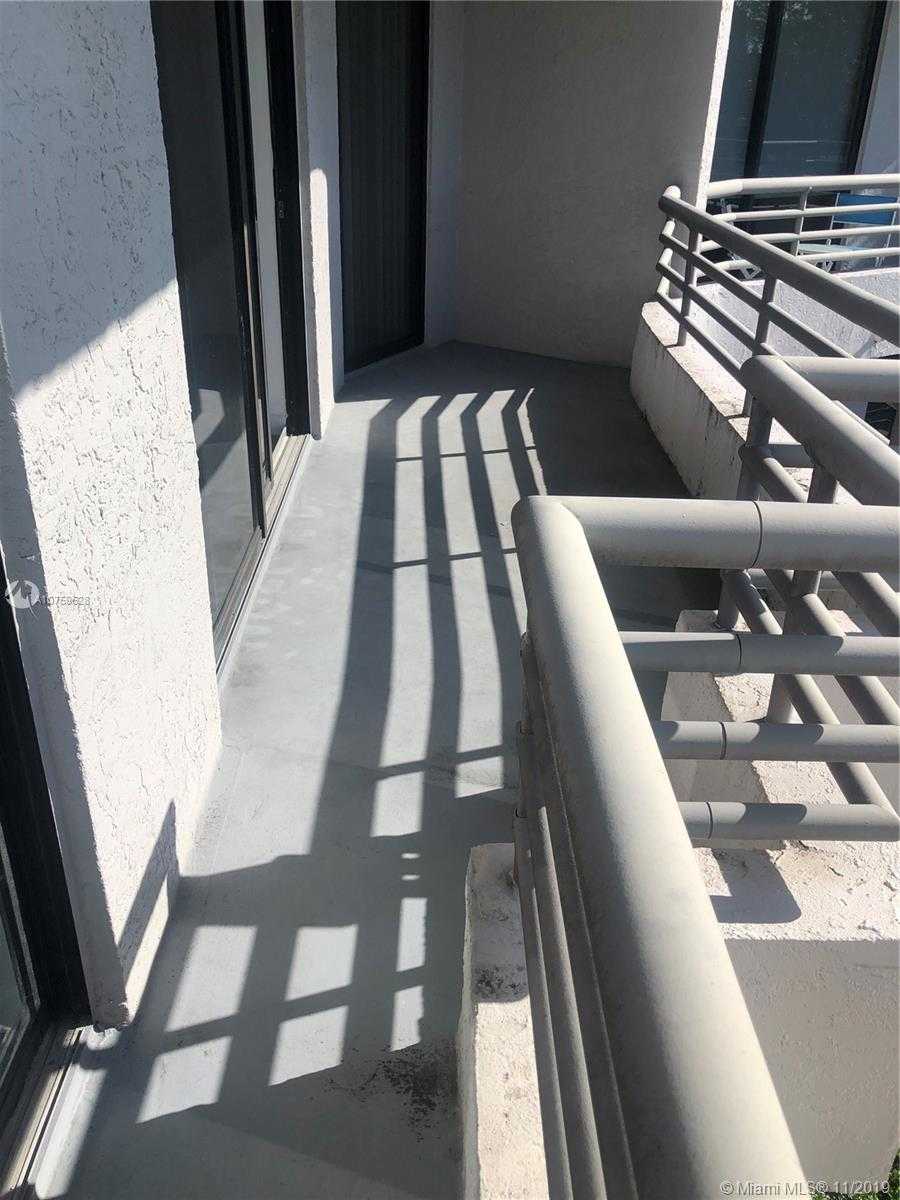 Small Image of 3300 NORTH EAST 191ST #304, Aventura Number 14