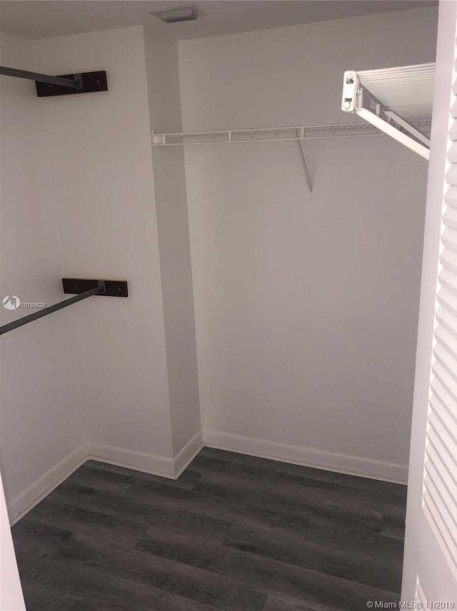 Small Image of 3300 NORTH EAST 191ST #304, Aventura Number 16