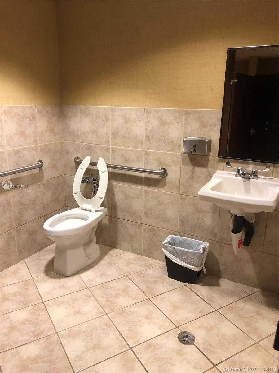 Small Image of 3300 NORTH EAST 191ST #304, Aventura Number 33
