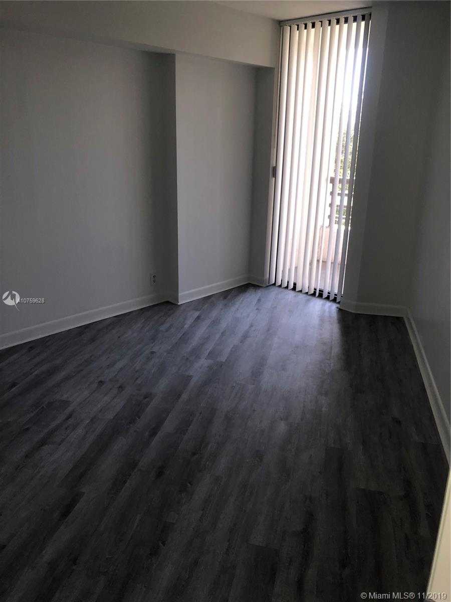 Small Image of 3300 NORTH EAST 191ST #304, Aventura Number 4