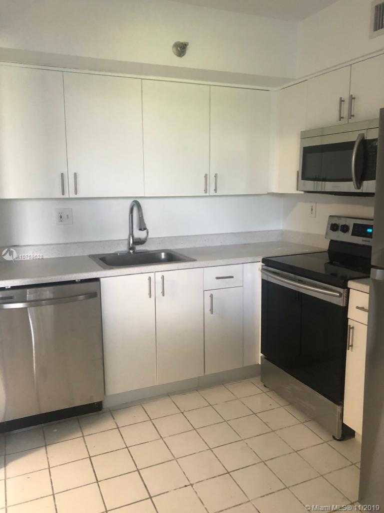 Small Image of 3300 NORTH EAST 191ST #304, Aventura Number 6