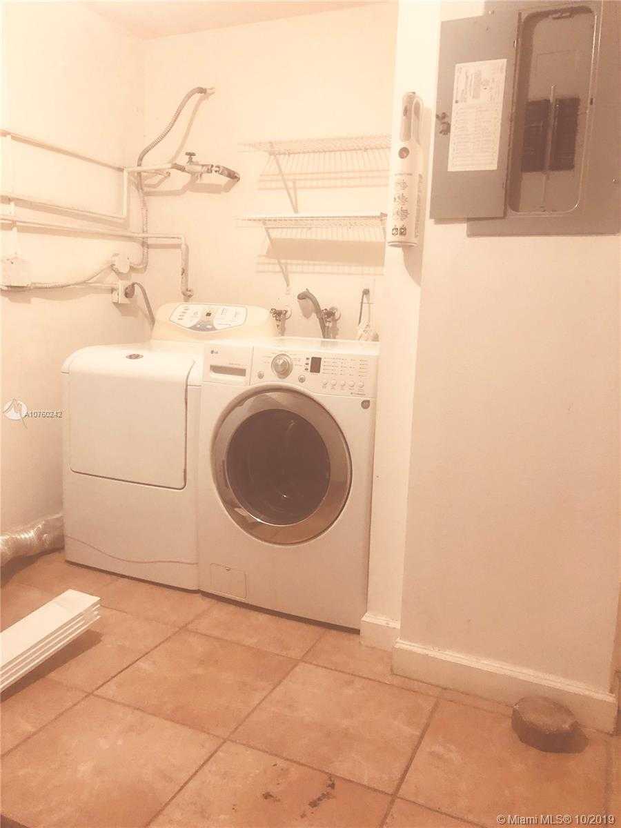 Small Image of 13001 NORTH WEST 7TH LN, Miami Number 14
