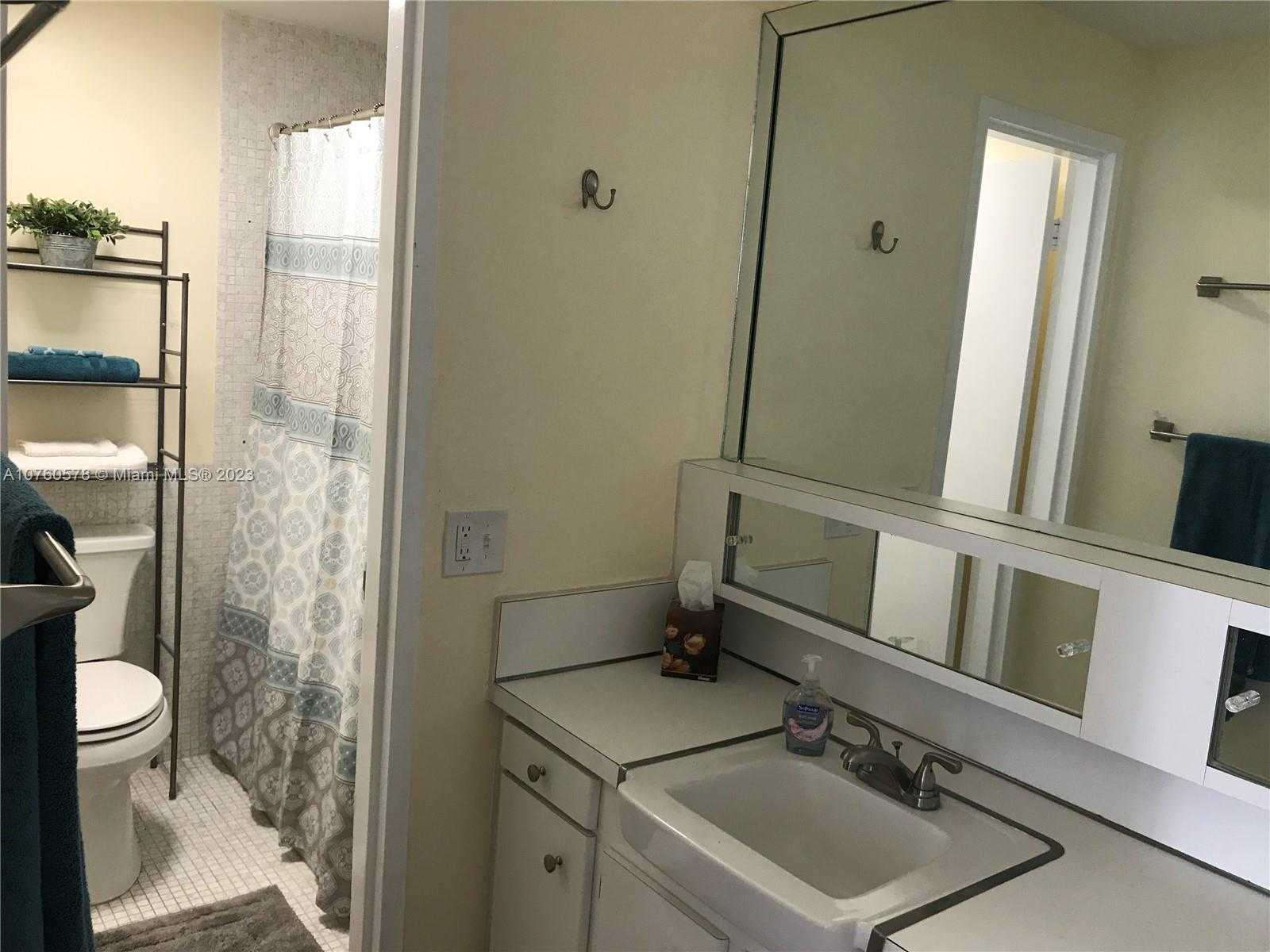 Small Image of 3505 SOUTH OCEAN DR #710, Hollywood Number 5